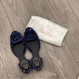 Roger Vivier Flat in Navy